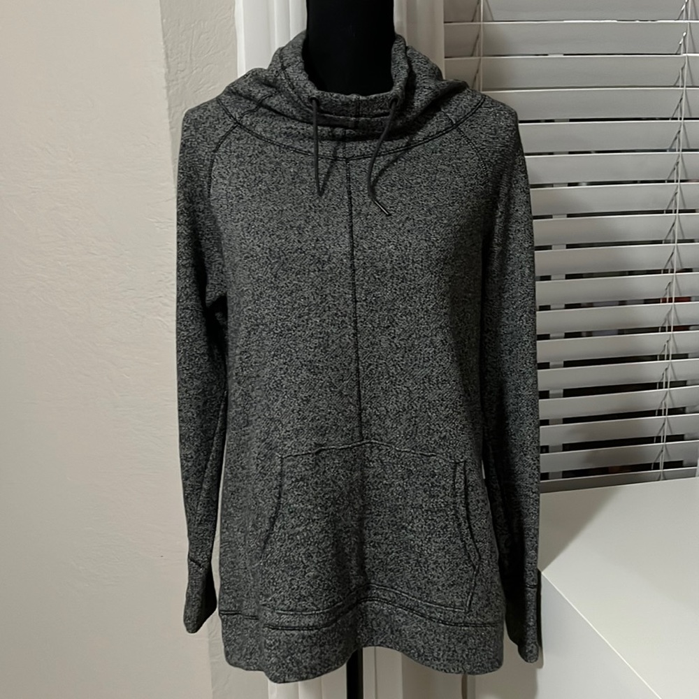 Gap Gray Sweatshirt , Size Small - image 1